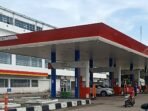 Viral, Pengisian Minyak di SPBU Samping Polrestabes Berkurang