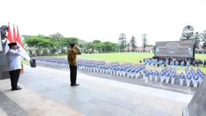 Menhan Prabowo Dampingi Presiden Jokowi Resmikan Graha Utama Akmil Magelang