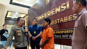 Terlibat Pembunuhan, Gandi Dijemput dari Rumah Mertua