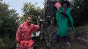 Subhanallah, Pendaki Dikader Brimpals Revatilasi Plang Asmaul Husna di Gunung Dempo