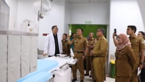 Pj Gubernur Sulbar, Prof Zudan Apresiasi Layanan Katerisasi Jantung dan Batu Ginjal di RSUD Sulbar