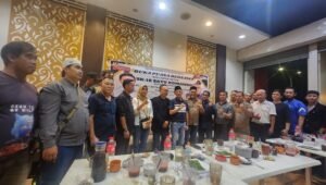 Relawan SK-18 Satu Komando Siap Menangkan Charma-Novembriono
