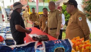 PJ Gubernur Kalbar Buka Kegiatan Gerakan Pangan Murah di Kapuas Hulu