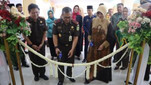 Kajati Sumsel Resmikan Dua Fasilitas Ini di Kantor Kejari Prabumulih