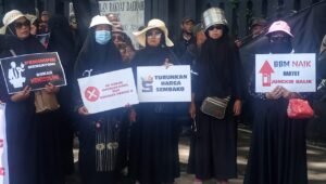 ARMII Gelar Aksi Damai Didepan Gedung DPRD Kota Malang Sampaikan Tiga Tuntutan