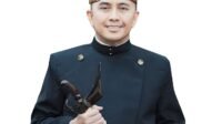 Pj Gubernur Agus Fatoni Terima Gelar Kehormatan Kanjeng Raden Tumenggung dari Keraton Surakarta