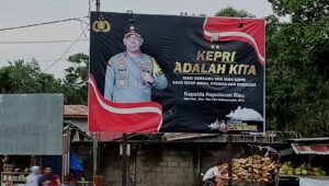 Terkait Penutupan Baleho Imbauan Kapolda Kepri, Bupati Lingga Sebut Ketidaksengajaan Rekanan Pemasang Baleho