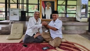 Ada Apa Pakde Slamet Sambangi Mawardi Yahya?