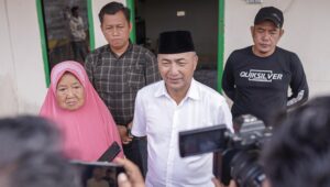 Seminggu Sebelum Lebaran, Pj Bupati Apriyadi Cairkan THR
