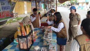 Mobil Laboratorim Keliling BPOM Palangkaraya Bidik Olahan Pangan Menu Buka Puasa di Kapuas