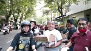 Bagikan Ratusan Takjil, Ketua BRN Tulungagung: Wujud Nyata Empati Kepada Sesama