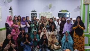 Momen Baik Dibulan Mulia, Tim Arlan dan Hj Linda Buka Puasa Bersama di Masjid Al Istiqomah