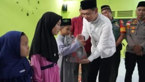 Desa Pemawan Boyan Tanjung Minta ke Bupati Kapuas Hulu BSPS dan Tower Mini