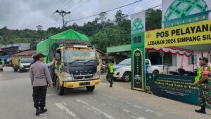 Polres Kapuas Hulu Perkuat Pengamanan di Pos Pam Ops Ketupat Kapuas 2024