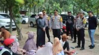 H+4 Lebaran 2024, Sidak Objek Wisata di Kawasan Pantai Selatan, Kapolres Tulungagung Berdialog dengan Wisatawan