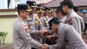 Apel Hari Pertama Pasca Cuti, Kapolres Kapuas Hulu Singgung Keberhasilan Sat Reskrim dan Polsek Pengkadan