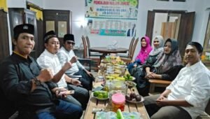 Silaturahmi Lebaran 2024, Ketua Projo Tulungagung Sambangi Beberapa Tokoh : Perkuat Ukhuwah Islamiyah