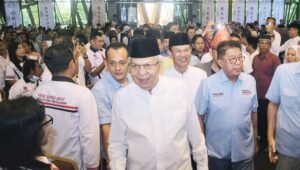 Ribuan Warga Deklarasi Siap Menangkan Pasangan MAHAR di Pilgub Sumsel