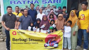 Kampanye Amal, Maxim Palembang Berikan Bantuan Pengganti THR untuk Mitra Driver dan Santunan untuk Panti Asuhan