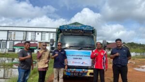 Bulog Putussibau Salurkan Beras Pangan 18.481 Keluarga Penerima Manfaat di Kapuas Hulu