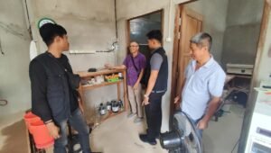 Operasi ‘JAGRATARA’ di Kapuas Hulu Imigrasi Putussibau Periksa Dua WNA Asal China dan Inggris
