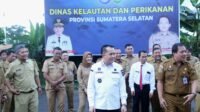 Hari Pertama Masuk Kerja Pasca Lebaran, Pj Gubernur Agus Fatoni Sidak ke Sejumlah OPD