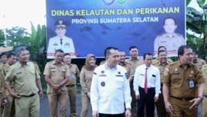 Hari Pertama Masuk Kerja Pasca Lebaran, Pj Gubernur Agus Fatoni Sidak ke Sejumlah OPD