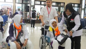 Sambut Kloter 1, Embarkasi Palembang Siapkan Fast Track Bagi Jemaah Lansia