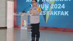Kapolres Fakfak Pimpin Rapat Anev, Ingatkan Anggotanya Memberikan Rasa Aman dan Nyaman Kepada Masyarakat