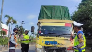 Satlantas Polres Prabumulih Tindak Angkutan ODOL