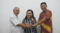 Pakde Slamet dan Lucyanti Bertemu, Jadi Sorotan Publik!