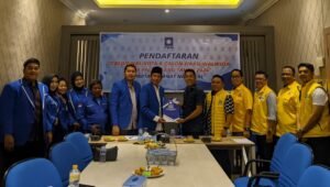 Buktikan Keseriusan Pencalonan Wakil Walikota drg.Asti Kembalikan Formulir Pendaftaran ke PAN kota Palembang