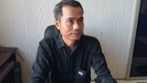 Istri Sirih Laporkan Ketua KPU Labusel Ke DKPP Kasus Dugaan Perselingkuhan