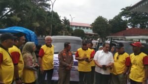 Peduli Korban Banjir Bandang, FKPWS Nasional Antarkan Bantuan