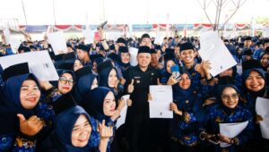 Pj Bupati Sandi Fahlepi Lantik 2.392 PPPK di Muba
