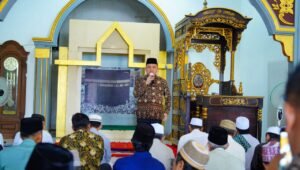 Pj.Bupati Sandi Fahlepi Safari Jumat di Masjid Al Karim Nur