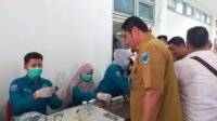 Bupati Batanghari dan Para Staff, Beserta Ratusan Pejabat Melakukan Tes Urine