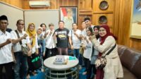 Bangun Koordinasi, Tim Relawan Wilayah Setempat (RW-S) Kunjungi Herman Deru 