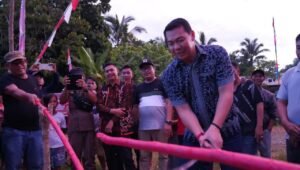Bupati Kapuas Hulu, Fransiskus Diaan Hadiri Gawai Dayak di Desa Gurung Kecamatan Seberuang