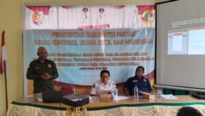 Majukan Usaha di Fakfak, Dinas koperasi Usaha Kecil dan Menengah Sosialisasi Cara Mendapatkan NIB