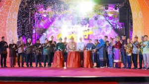 Pj Bupati Muba Sandi Fahlepi Hadiri Pembukaan Festival Sriwijaya ke-XXXII