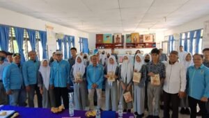 PWI Sergai Menggelar Program Journalist Goes to School di SMAN 1 Sei Rampah