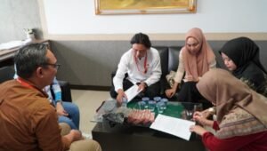 Pidsus Kejati Sumsel Terima Titipan Uang Kerugian Negara dari Tersangka HF Sebesar Rp 126 Juta