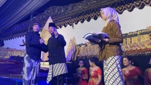 Bersih Desa Tanggung Tulungagung Pentaskan Wayang Kulit Lakon Wahyu Katentreman