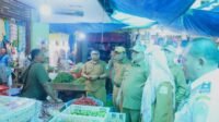 Tinjau Harga Pasar, Pj Bupati Aceh Tamiang Temukan Harga Bahan Pokok Menurun