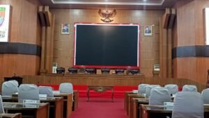 Rapat Paripurna DPRD Musi Rawas Molor 3 Jam Lebih 