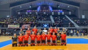 Kapolda Cup 2024, Tim Voli Putra Kapuas Hulu Tumbangkan Tim Voli Sintang Skor 3 : 1