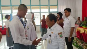 Sekda Kapuas Hulu Membuka Acara Pendidikan dan Pelatihan Pengibar Bendera Pusaka Kabupaten Kapuas Hulu