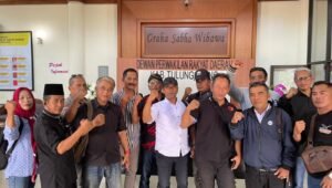 Geruduk DPRD Tulungagung, Ketua Almasta Tagih Janji Ketua Dewan