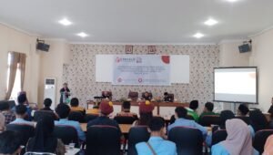 Tingkatkan Pengawasan Pemilu, Bawaslu Kapuas Hulu Gelar Sosialisasi Bersama Sejumlah Unsur Masyarakat